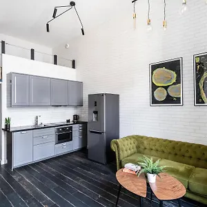 https://smart-rental-management-apartments.hotelswroclaw.com